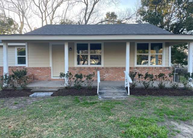 Property at 712 Roosevelt St, La Marque, TX 77568, 2 beds, 1 bath