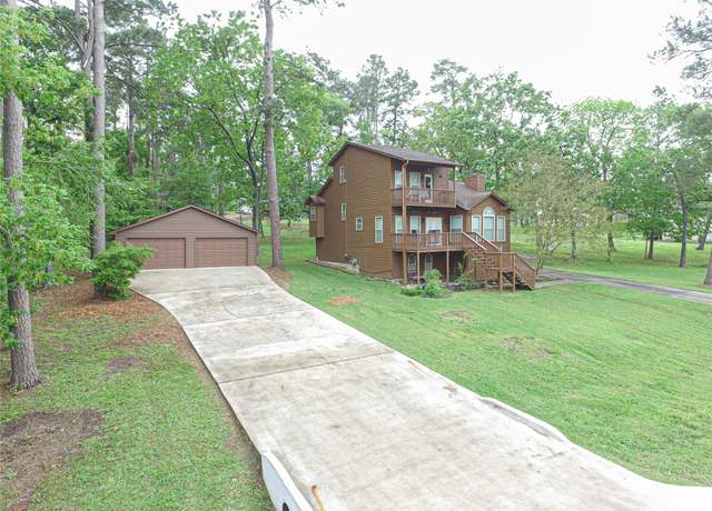 Property at 330 Holiday Ln, Coldspring, TX 77331, 3 beds, 2 baths