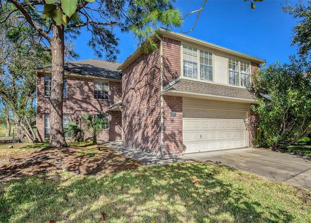 Property at 4756 Oakmont Ct, League City, TX 77573, 3 beds, 2.5 baths