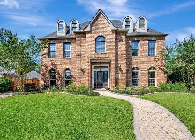 Property at 14826 Sparkling Bay Ln, Houston, TX 77062, 4 beds, 3.5 baths