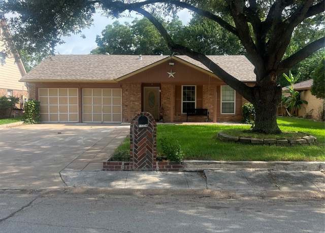 Property at 11226 Langdon Ln, Houston, TX 77072, 3 beds, 2 baths