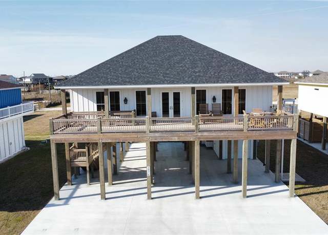 Property at 183 Ocean Shores Dr, Port Bolivar, TX 77650, 4 beds, 4.5 baths