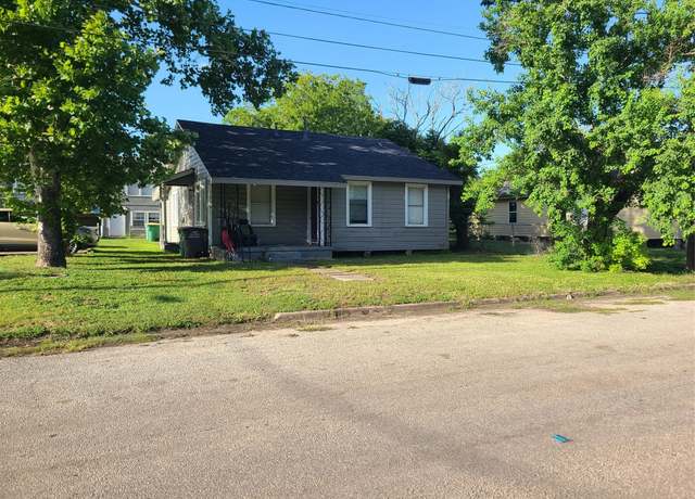 Property at 1314 E Power Ave, Victoria, TX 77901, 4 beds