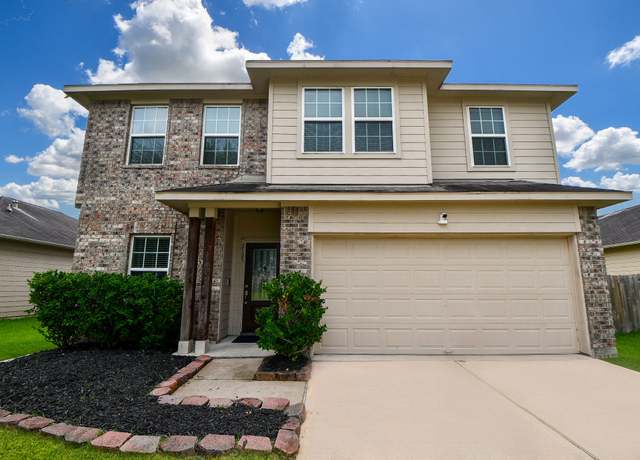 Property at 2123 Moss Bluff Lane Ln, Rosenberg, TX 77471, 4 beds, 2.5 baths