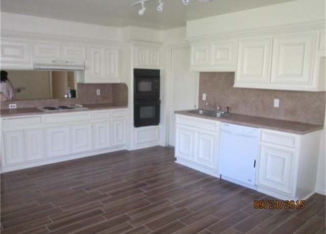Property at 13914 Bearwood Rd, Houston, TX 77038, 3 beds, 2 baths
