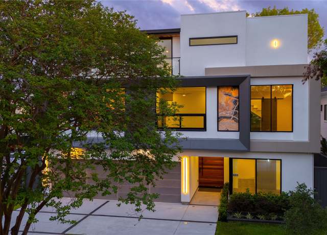 Property at 6009 Feagan St, Houston, TX 77007, 4 beds, 5.5 baths
