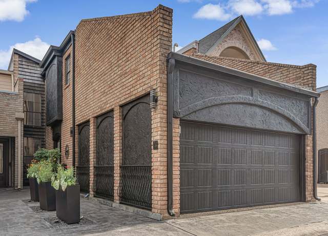 Property at 516 S Post Oak Ln #20, Houston, TX 77056, 3 beds, 2.5 baths