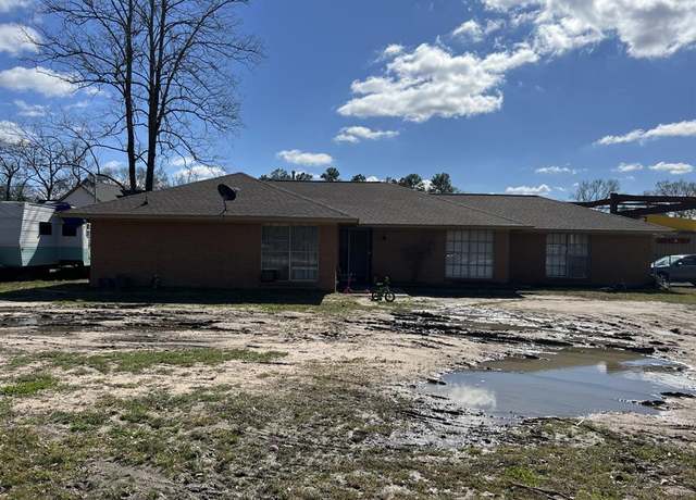 Property at 23140 E Martin Dr, Porter, TX 77365, 7 beds, 2.5 baths
