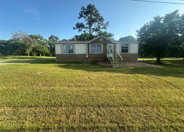Property at 29 Brumley Rd, Huntsville, TX 77320, 3 beds, 2 baths