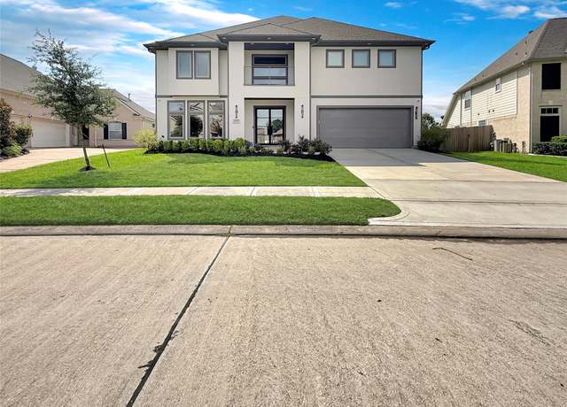 Property at 12402 Pepper Creek Ln, Pearland, TX 77584, 6 beds, 6 baths