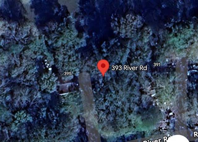 Property at 393 River Rd, Dayton, TX 77535