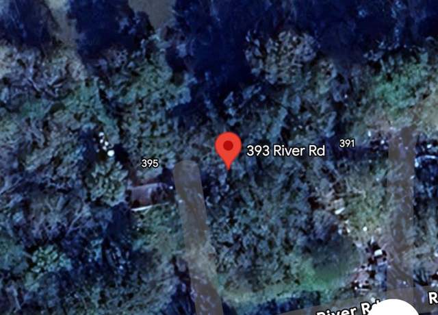 Property at 393 River Rd, Dayton, TX 77535