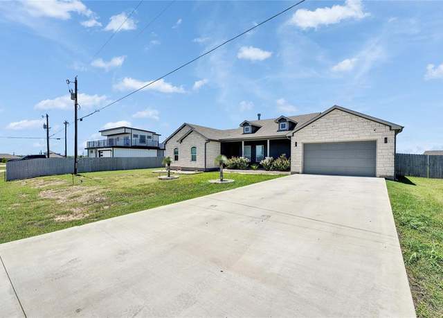 Property at 108 Bianca Cir, Del Valle, TX 78617, 4 beds, 2.5 baths