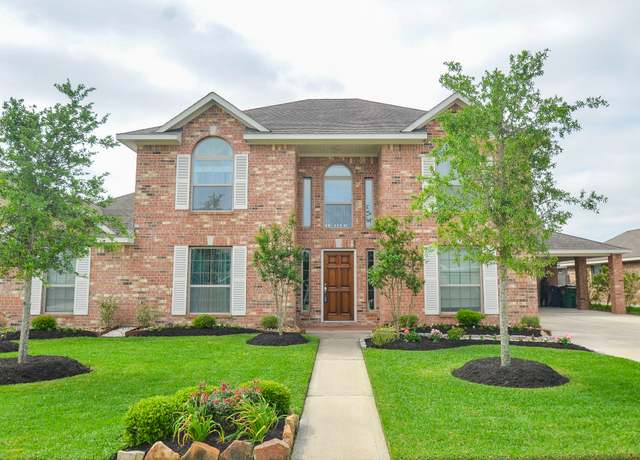 Property at 6726 Arlington Dr, Manvel, TX 77578, 4 beds, 4 baths