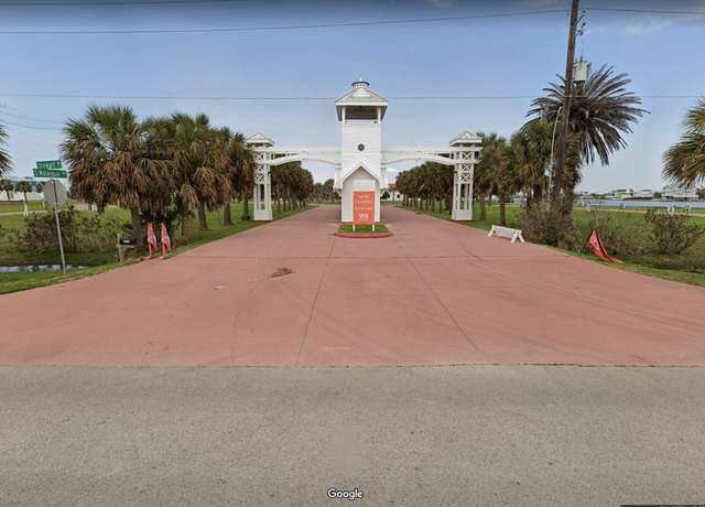 Property at 14506 Mckenna St, Galveston, TX 77554