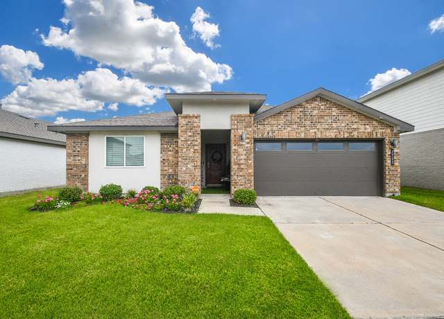 Property at 7723 Golden Rubia Ln, Rosharon, TX 77583, 4 beds, 2 baths