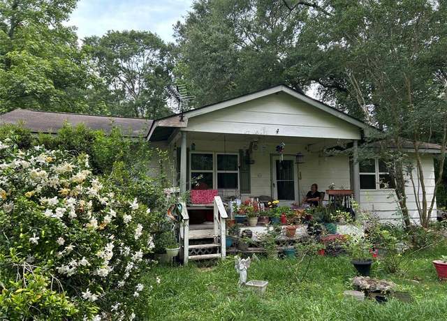 Property at 26735 Saddle Rock Ln, New Caney, TX 77357, 3 beds, 2 baths