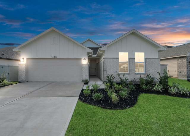 Property at 14471 Trumpet Ln, Splendora, TX 77372, 3 beds, 2.5 baths