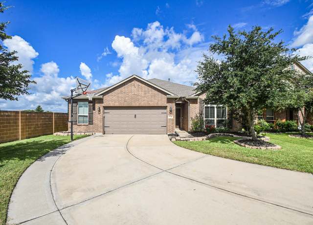 Property at 5330 Lauren Manor Dr, Fulshear, TX 77423, 4 beds, 2 baths