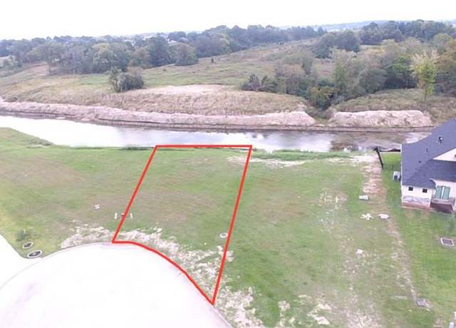 Property at 6 Waterstone Ct, Montgomery, TX 77356