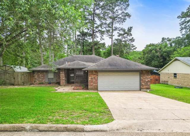 Property at 3336 Thornwood Way, Huntsville, TX 77340, 3 beds, 2 baths