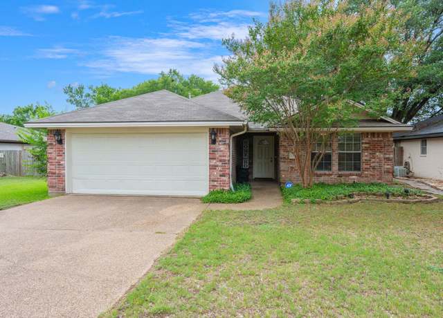 Property at 1904 Sharon Dr, Bryan, TX 77802, 3 beds, 2 baths