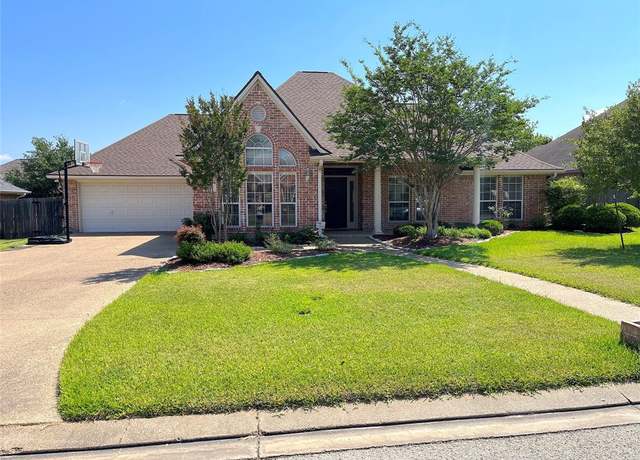 Property at 3207 Liesl St, College Station, TX 77845, 4 beds, 2.5 baths