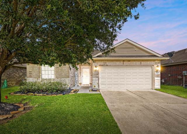 Property at 15110 Sierra Ridge Dr, Humble, TX 77396, 3 beds, 2 baths