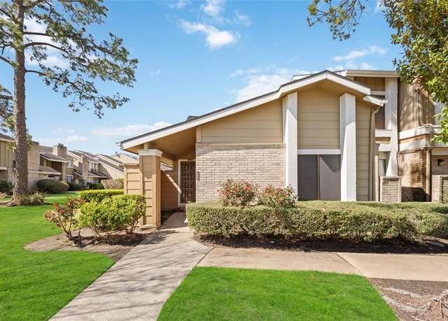Property at 12018 Willow Trl, Houston, TX 77035, 2 beds, 2.5 baths