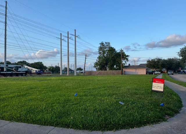 Property at 1015 Circle Bend Dr, Missouri City, TX 77489