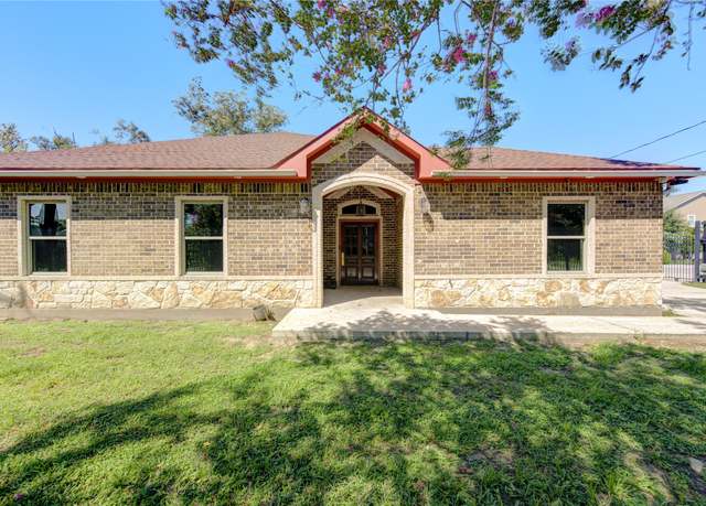 Property at 7450 Springdale St, Houston, TX 77028, 4 beds, 2 baths