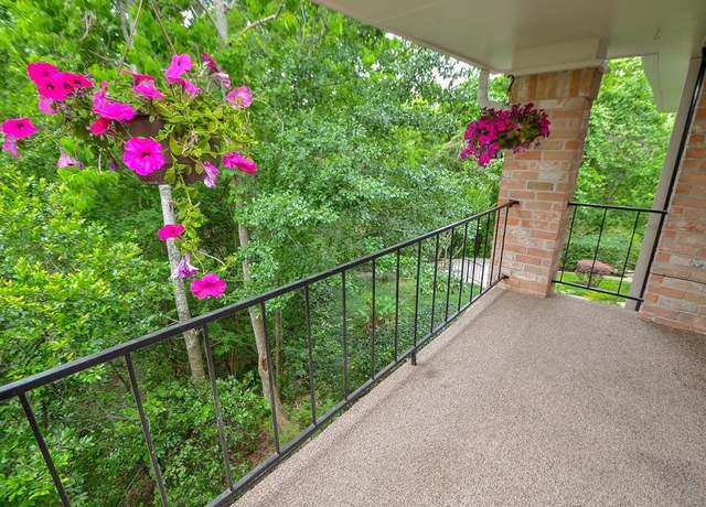 Property at 2238 S Piney Point Rd #209, Houston, TX 77063, 2 beds, 2 baths