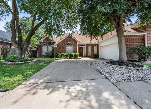 Property at 16026 Sunbeam River Dr, Houston, TX 77084, 3 beds, 2 baths