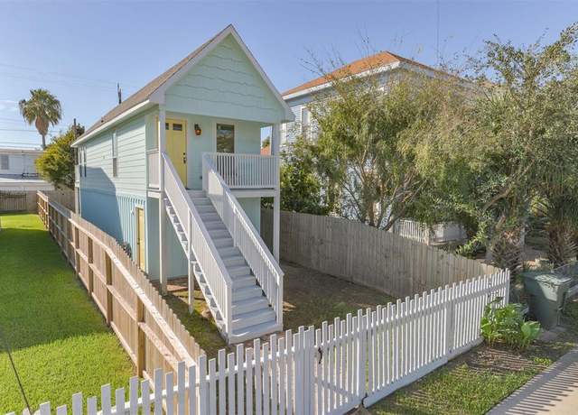 Property at 1511 Mechanic St, Galveston, TX 77550, 2 beds, 1 bath