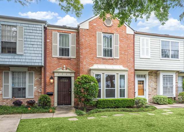 Property at 7539 Brompton St #7539, Houston, TX 77025, 2 beds, 2.5 baths