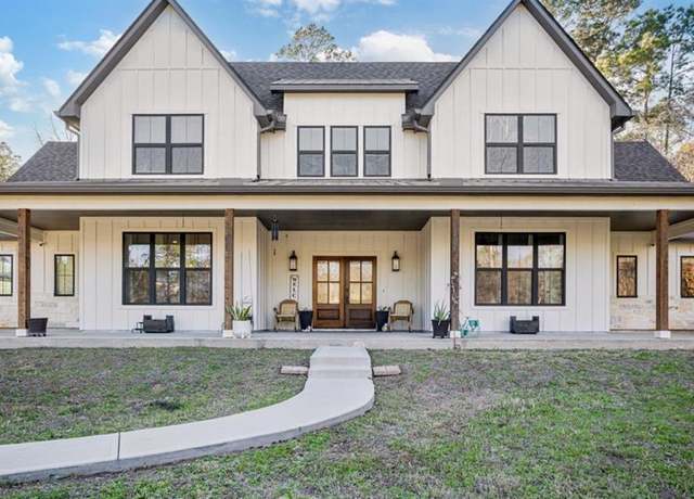 Property at 148 Wagon Pass Dr, Huntsville, TX 77340, 5 beds, 4.5 baths