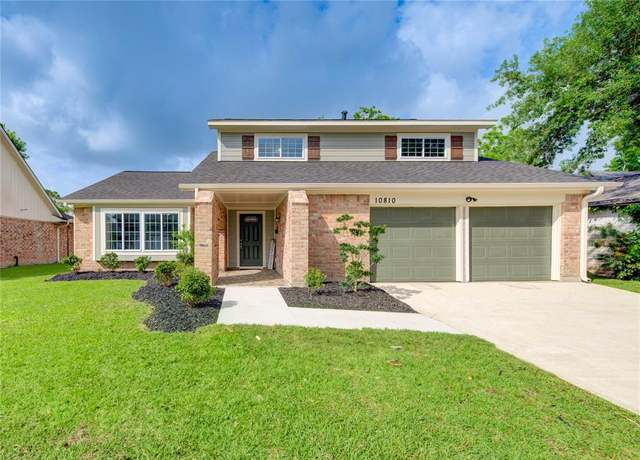 Property at 10810 Sageburrow Dr, Houston, TX 77089, 4 beds, 2.5 baths