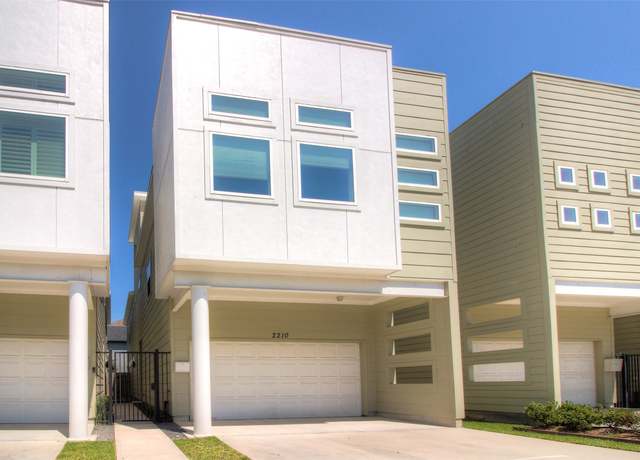 Property at 2210 Hutchins St, Houston, TX 77003, 3 beds, 2.5 baths