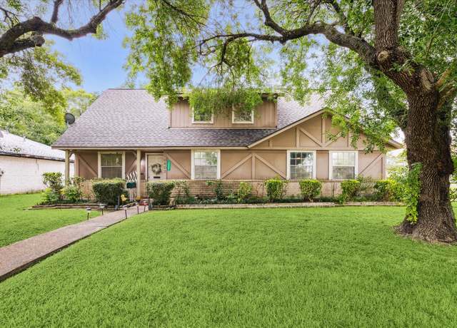 Property at 10802 Sageburrow Dr, Houston, TX 77089, 4 beds, 2 baths