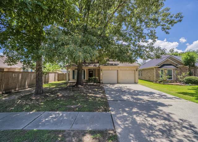 Property at 13430 Magnolia Crest Ln, Houston, TX 77070, 3 beds, 2.5 baths