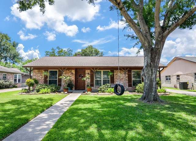 Property at 12023 Scottsdale Dr, Meadows Place, TX 77477, 3 beds, 2 baths