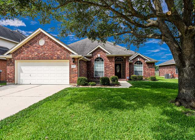Property at 12607 Ravens Chase Ln, Cypress, TX 77429, 4 beds, 3 baths