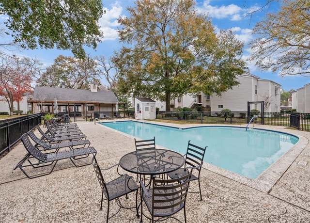 Property at 9809 Richmond Ave Unit J1, Houston, TX 77042, 2 beds, 2 baths