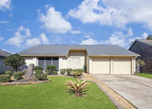 Property at 2506 Forge Stone Dr, Friendswood, TX 77546, 3 beds, 2 baths