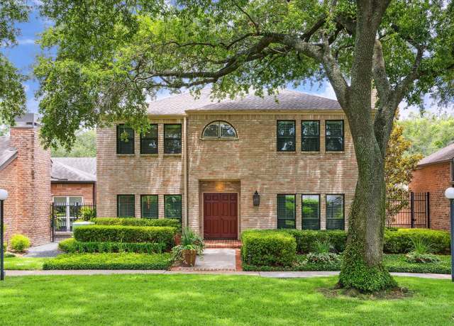 Property at 2628 Glen Haven Blvd, Houston, TX 77025, 4 beds, 4 baths