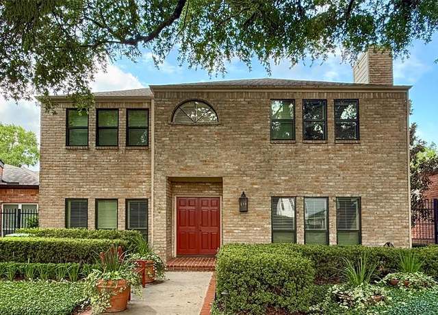 Property at 2628 Glen Haven Blvd, Houston, TX 77025, 4 beds, 4 baths
