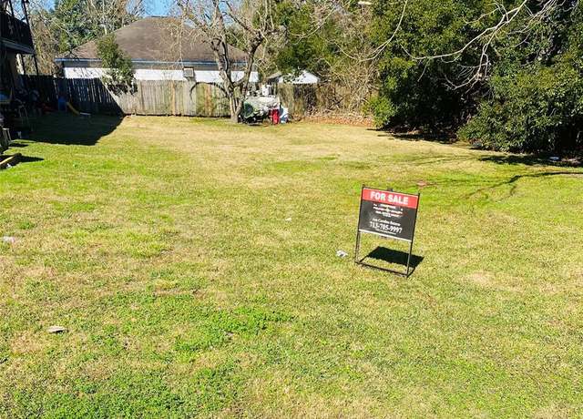 Property at 0 Thompson, La Marque, TX 77568