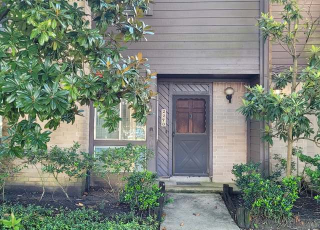 Property at 2270 Gemini St, Houston, TX 77058, 2 beds, 2.5 baths