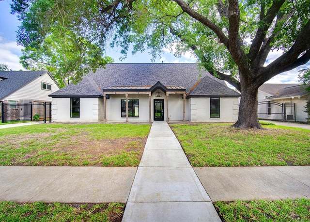 Property at 7710 Meadowvale Dr, Houston, TX 77063, 4 beds, 2.5 baths
