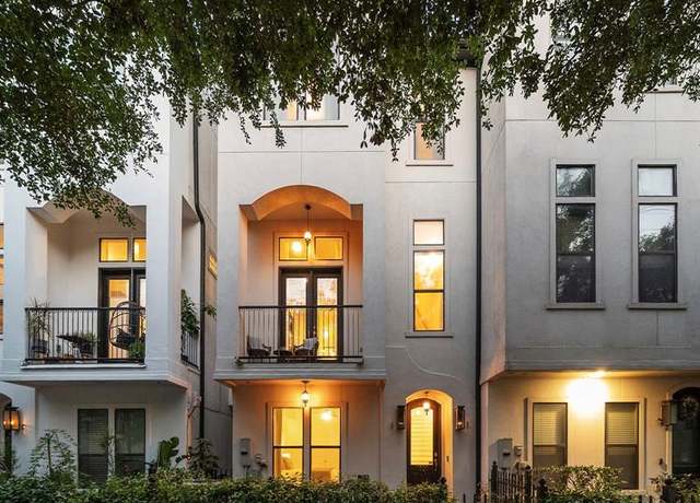 Property at 1721 Ashland St, Houston, TX 77008, 3 beds, 3.5 baths